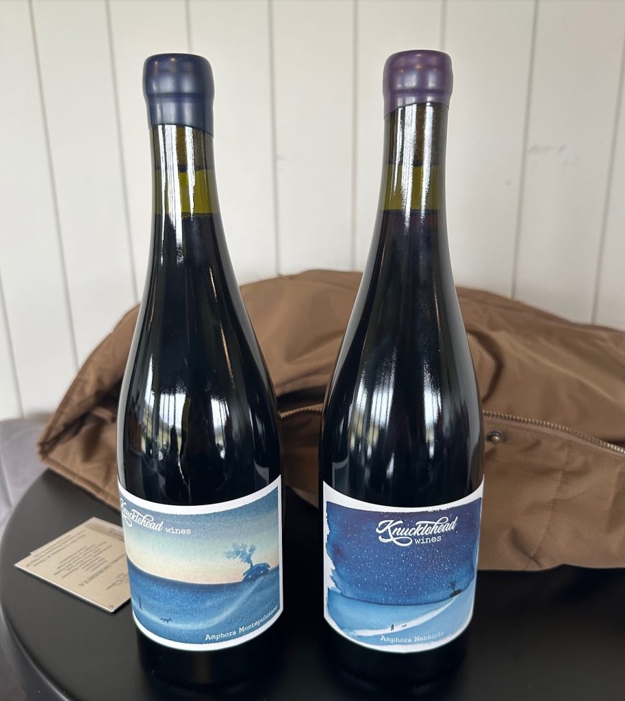 Knucklehead Winesのボトル2本